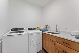 602 Eisenhower St, Baraboo, WI 53913 - Photo 13