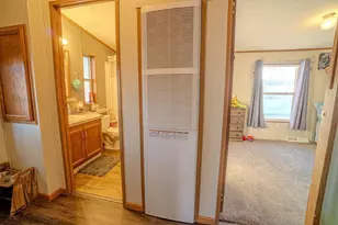 818 E State St, Mauston, WI 53948 - Photo 27