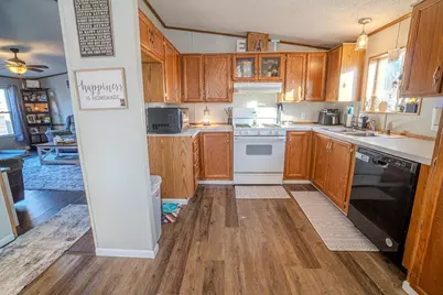 818 E State Street, Mauston, WI 53948 - Photo 11