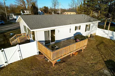 818 E State Street, Mauston, WI 53948 - Photo 31