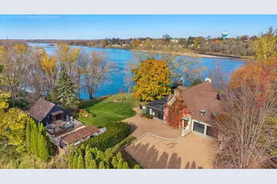 1001 Highway 33, Portage, WI 53901 - Photo 3