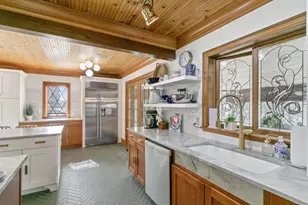 1001 Hwy 33, Portage, WI 53901 - Photo 19