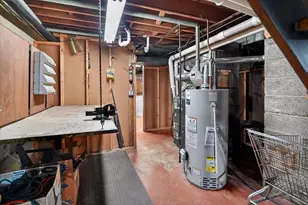 1005 Tompkins Dr, Madison, WI 53716 - Photo 71