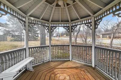 1005 Tompkins Drive, Madison, WI 53716 - Photo 5