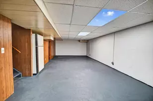 1005 Tompkins Dr, Madison, WI 53716 - Photo 49