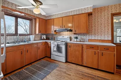 1005 Tompkins Drive, Madison, WI 53716 - Photo 15