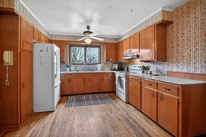 1005 Tompkins Drive, Madison, WI 53716 - Photo 13