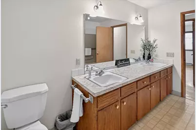 1005 Tompkins Drive, Madison, WI 53716 - Photo 41