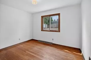 1005 Tompkins Dr, Madison, WI 53716 - Photo 31