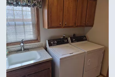 2839 Cambridge Court, Janesville, WI 53548 - Photo 25