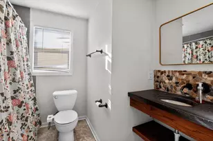 1429 Mac Arthur Rd, Madison, WI 53714 - Photo 9