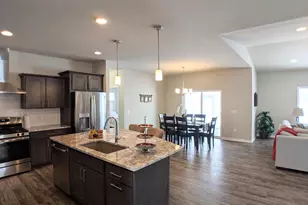 505 Spindrift St, Mount Horeb, WI 53572 - Photo 5