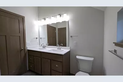 4307 Goldeneye Gateway Drive, Middleton, WI 53562 - Photo 9