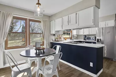 6788 Prairie View Drive, Sun Prairie, WI 53590 - Photo 11