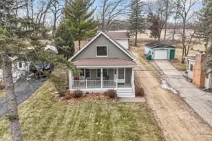 N4273 Lake View Dr, Markesan, WI 53946 - Photo 3