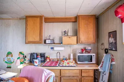 702 Academy Street, Elroy, WI 53929 - Photo 9