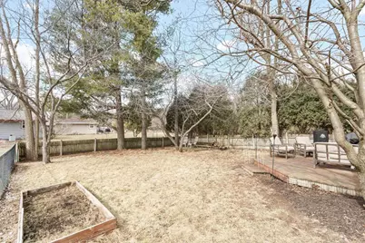 423 N Wright Road, Janesville, WI 53546 - Photo 3