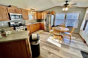 1513 Indigo Dr, Oshkosh, WI 54902 - Photo 15