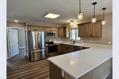 1161 Maple Street, Reedsburg, WI 53959 - Photo 3