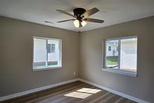 1161 Maple St, Reedsburg, WI 53959 - Photo 17