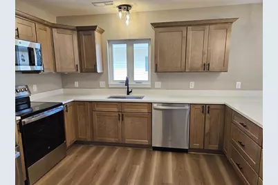 1157 Maple Street, Reedsburg, WI 53959 - Photo 7