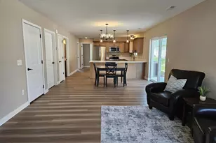 1157 Maple St, Reedsburg, WI 53959 - Photo 9