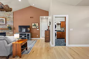 1317 Brunette Downs Dr, Madison, WI 53718 - Photo 21