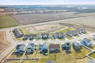 1317 Brunette Downs Dr, Madison, WI 53718 - Photo 67