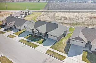 1317 Brunette Downs Dr, Madison, WI 53718 - Photo 59