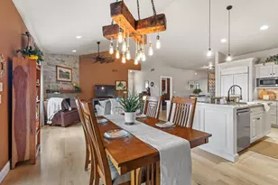 1317 Brunette Downs Dr, Madison, WI 53718 - Photo 17