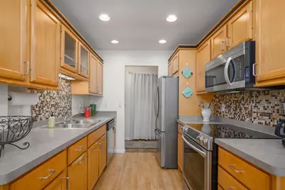 1602 Redwood Lane, Madison, WI 53711 - Photo 9