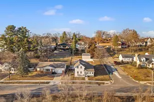 1201 W Conant St, Portage, WI 53901 - Photo 37