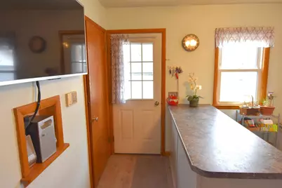 636 N Bird Street, Sun Prairie, WI 53590 - Photo 7