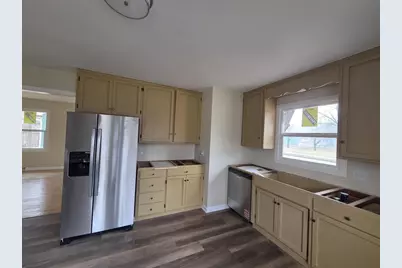 409 N Rosa Road, Madison, WI 53705 - Photo 3