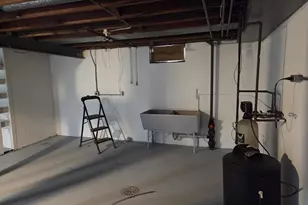 409 N Rosa Rd, Madison, WI 53705 - Photo 13