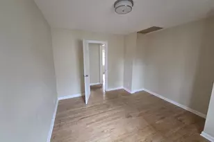 409 N Rosa Rd, Madison, WI 53705 - Photo 9