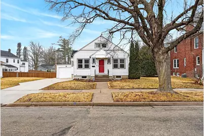 2215 15th Street, Monroe, WI 53566 - Photo 3