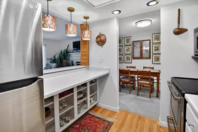 6302 Mineral Point Road #306, Madison, WI 53705 - Photo 9