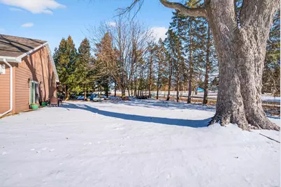 W2932 Kahl Road, Markesan, WI 53946 - Photo 17