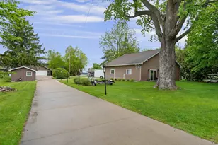 W2932 Kahl Rd, Markesan, WI 53946 - Photo 7