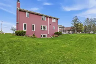 718 Stow St, Horicon, WI 53032 - Photo 25
