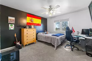 718 Stow St, Horicon, WI 53032 - Photo 17