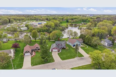 718 Stow Street, Horicon, WI 53032 - Photo 23
