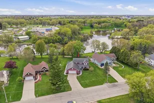 718 Stow St, Horicon, WI 53032 - Photo 23