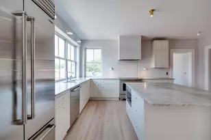 4029 Serenbe St, Middleton, WI 53562 - Photo 11