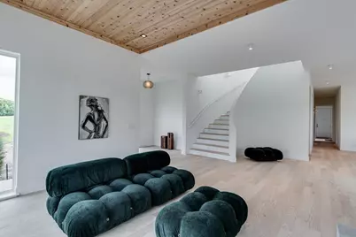 4043 Serenbe Street, Middleton, WI 53562 - Photo 5