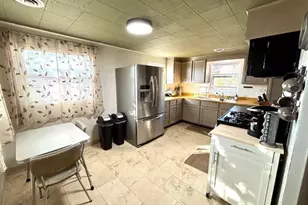 5636 S County Rd D, Beloit, WI 53511 - Photo 11