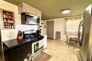 5636 S County Rd D, Beloit, WI 53511 - Photo 15