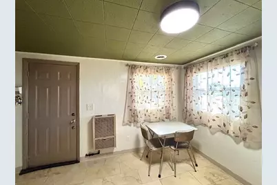 5636 S County Road D, Beloit, WI 53511 - Photo 17