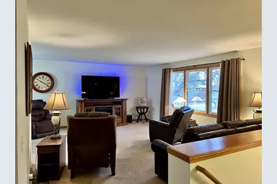 639 Sussex Drive, Janesville, WI 53546 - Photo 17